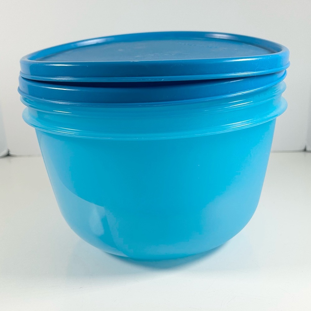 Tupperware Clarissa Blue Round Food Storage Bowls with Lids 1.5L 2L 1701 1700 - Picture 5 of 11